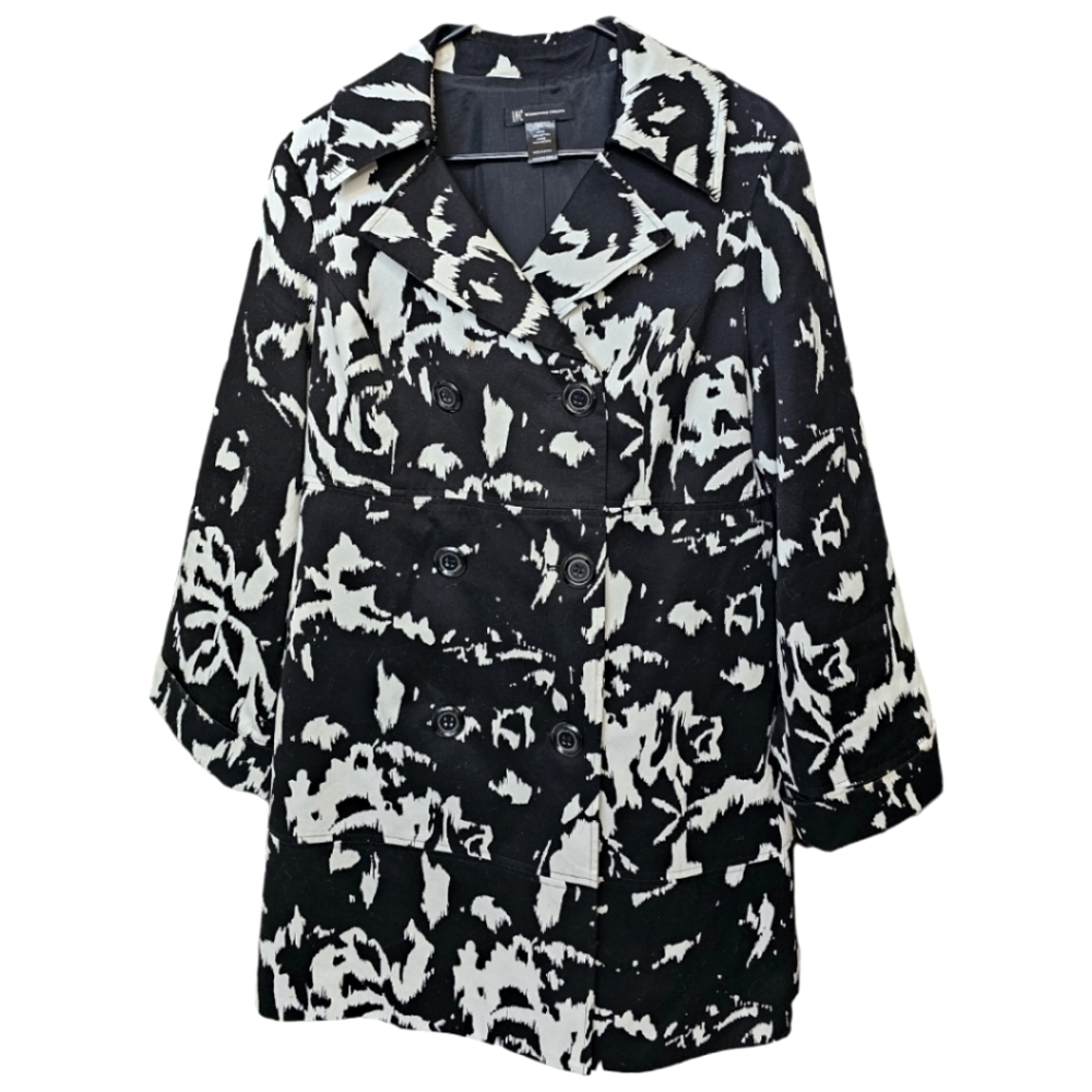 INC International Concepts animal print jacket. Size XL